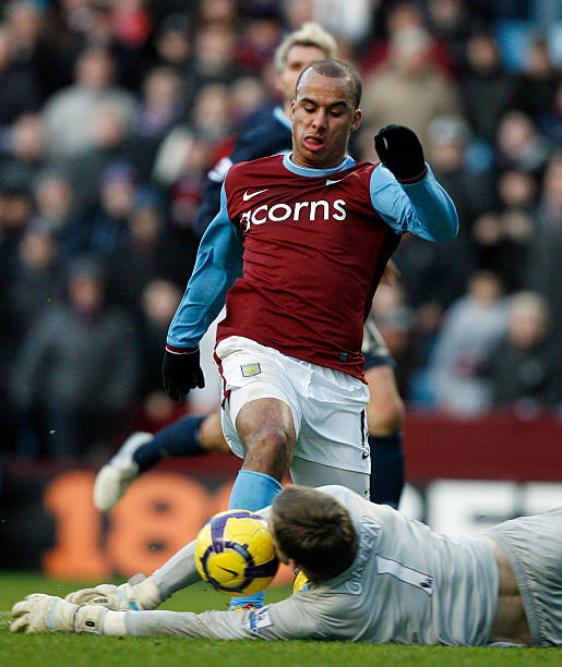 重与铭记冠 重与铭记冠